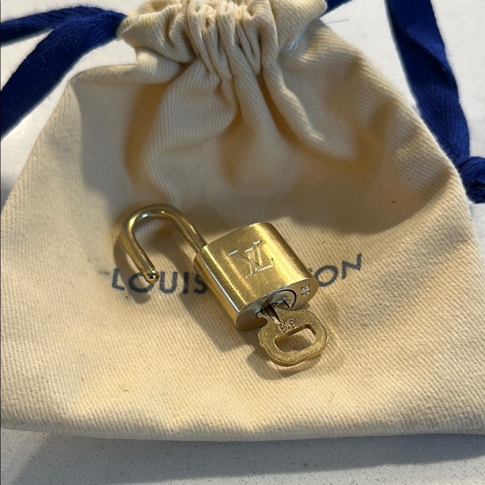 Louis Vuitton Gold Padlock and Key Set #313